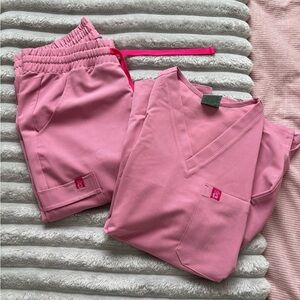 NWOT GARDE MALADE SCRUB SET